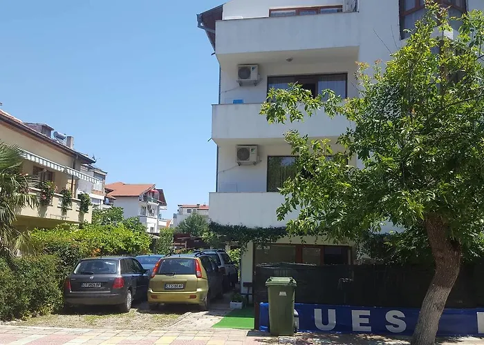 Πανσιόν Trakia 4*